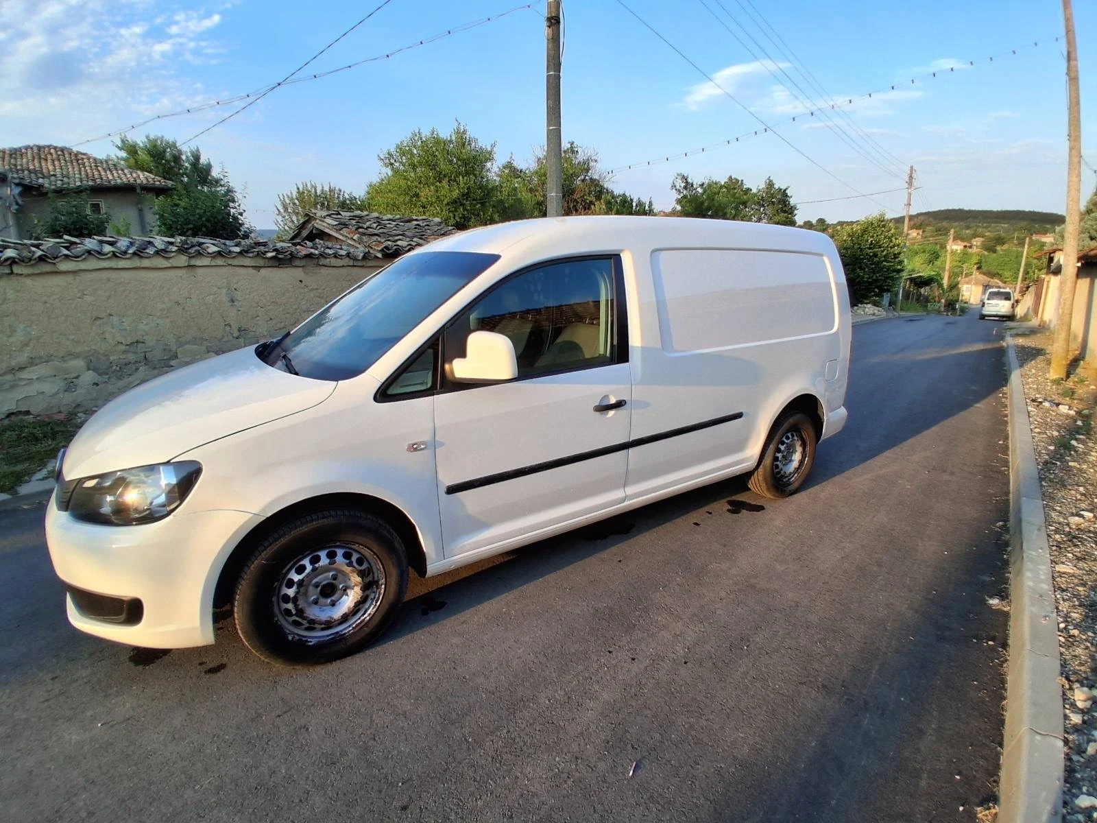 VW Caddy 1.6TDI | Mobile.bg — изображение 2