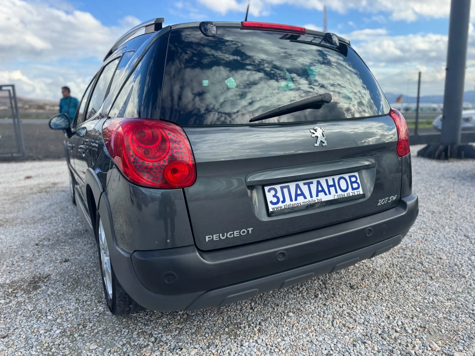 Peugeot 207 1.6 HDI - изображение 8