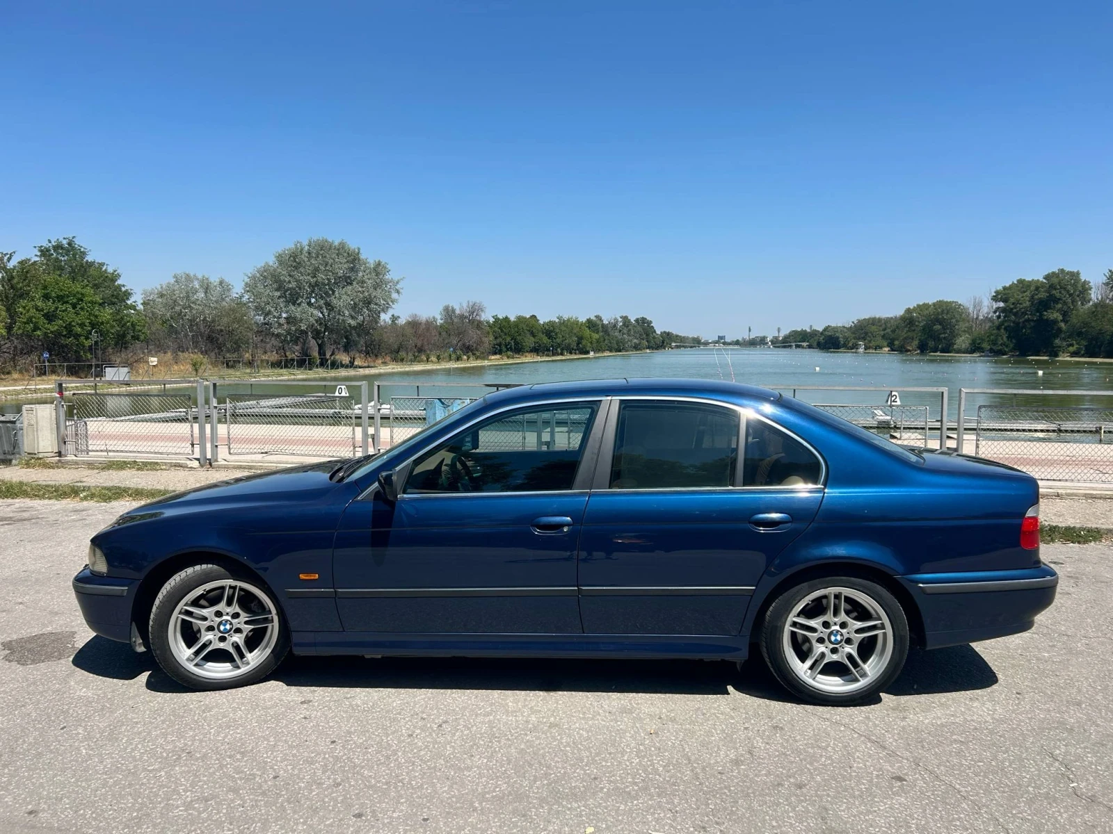 BMW 523 | Mobile.bg � ����������� 3