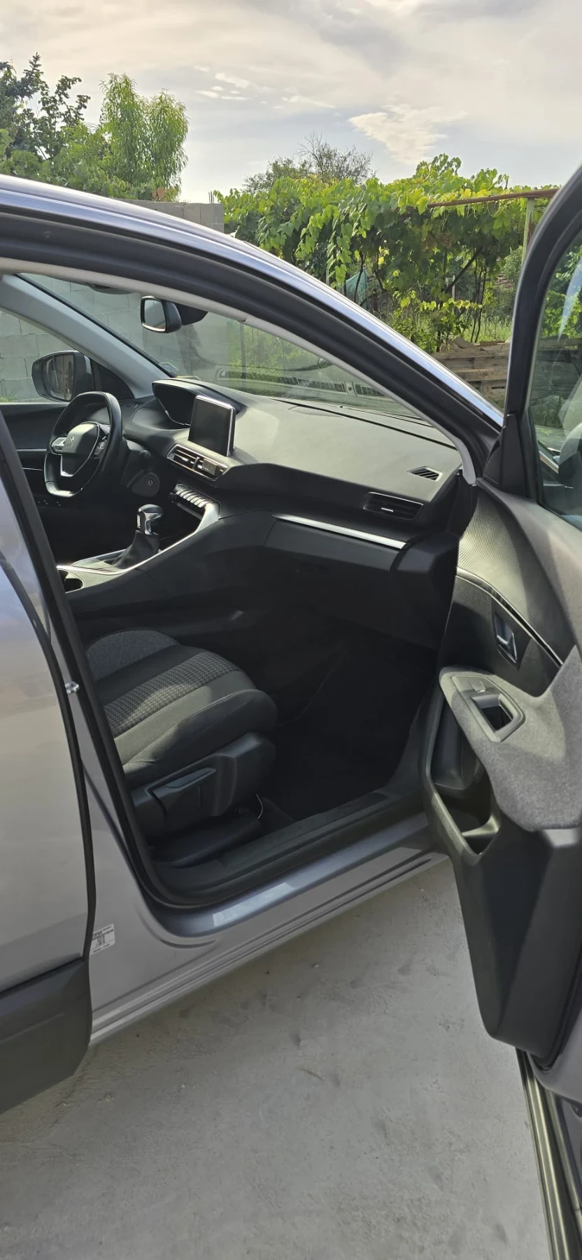 Peugeot 3008, снимка 8 - Автомобили и джипове - 54019659