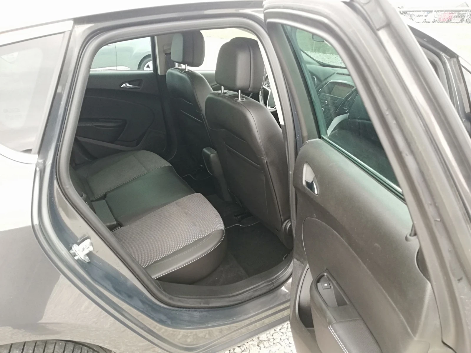 Opel Astra 1.6cdti kli itali | Mobile.bg � ����������� 11