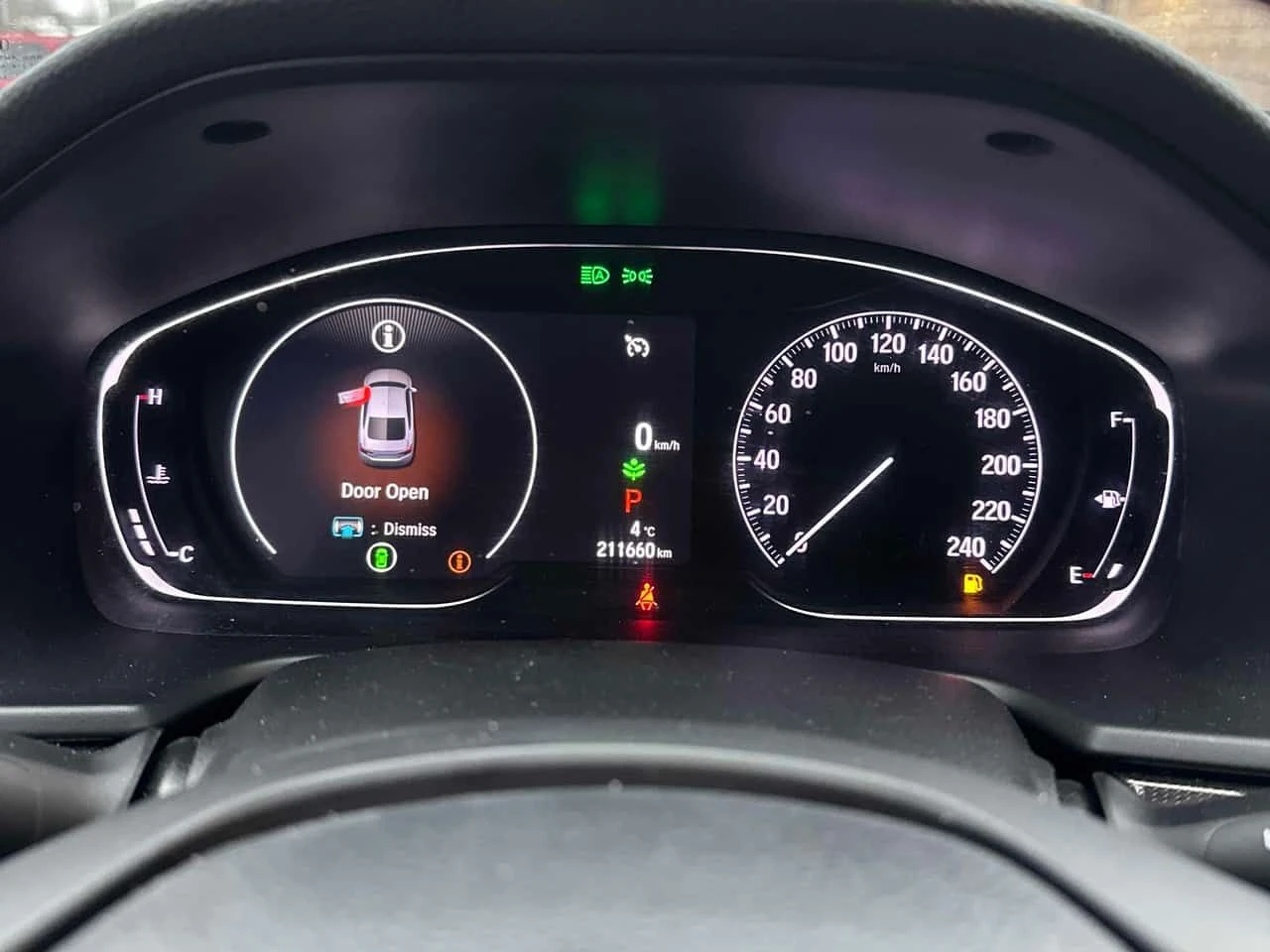 Honda Accord * Sport * CARFAX * БЕЗ ИНЦИДЕНТИ * , снимка 8 - Автомобили и джипове - 54089152