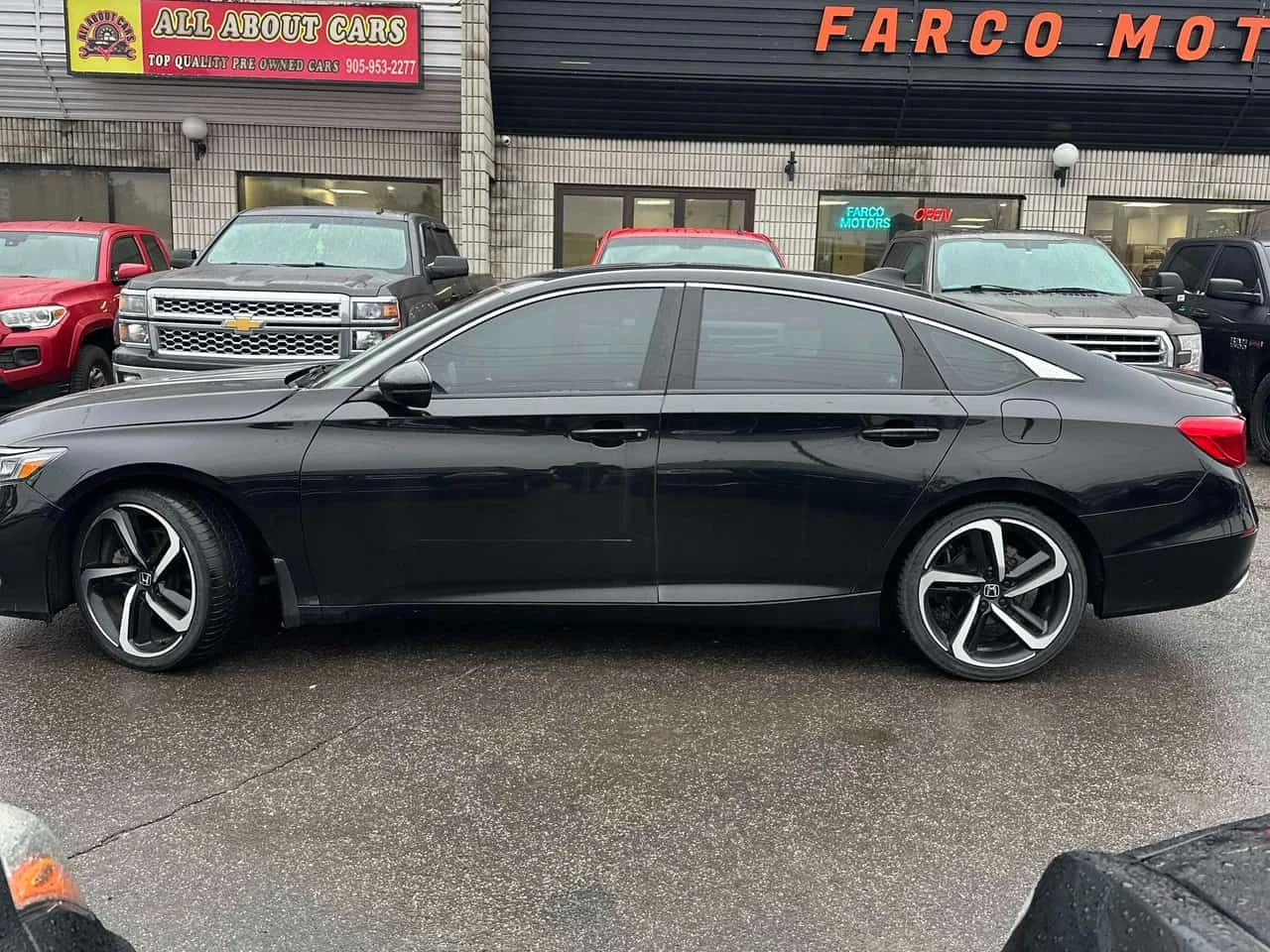 Honda Accord * Sport * CARFAX * БЕЗ ИНЦИДЕНТИ * , снимка 2 - Автомобили и джипове - 54089152