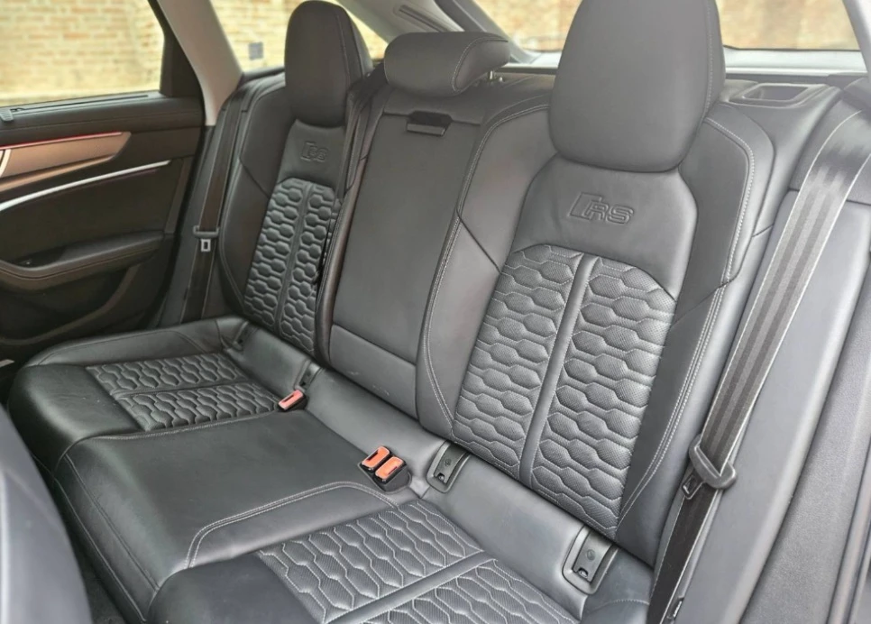 Audi Rs6 Avant 4.0 TFSI Quattro, снимка 8 - Автомобили и джипове - 54217202