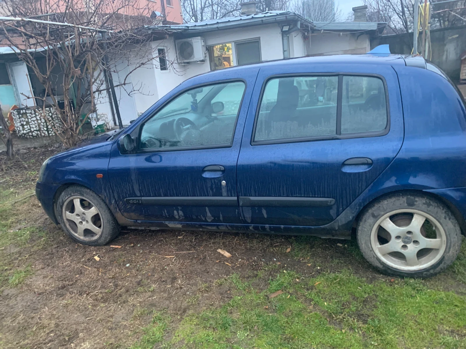Renault Clio, снимка 7 - Автомобили и джипове - 54235590
