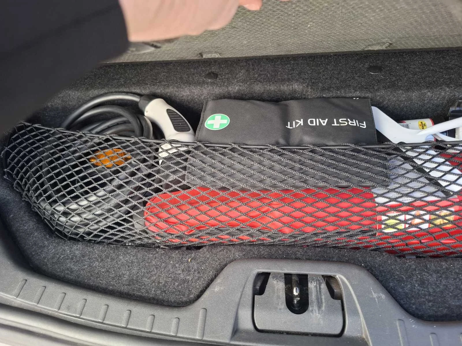 Volvo V60, снимка 14 - Автомобили и джипове - 54246477