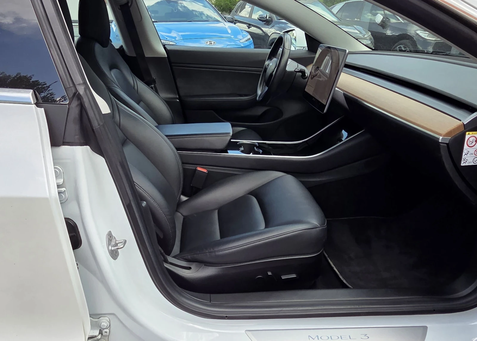 Tesla Model 3 Performance/AWD/Dual/Европейска, снимка 13 - Автомобили и джипове - 54510581