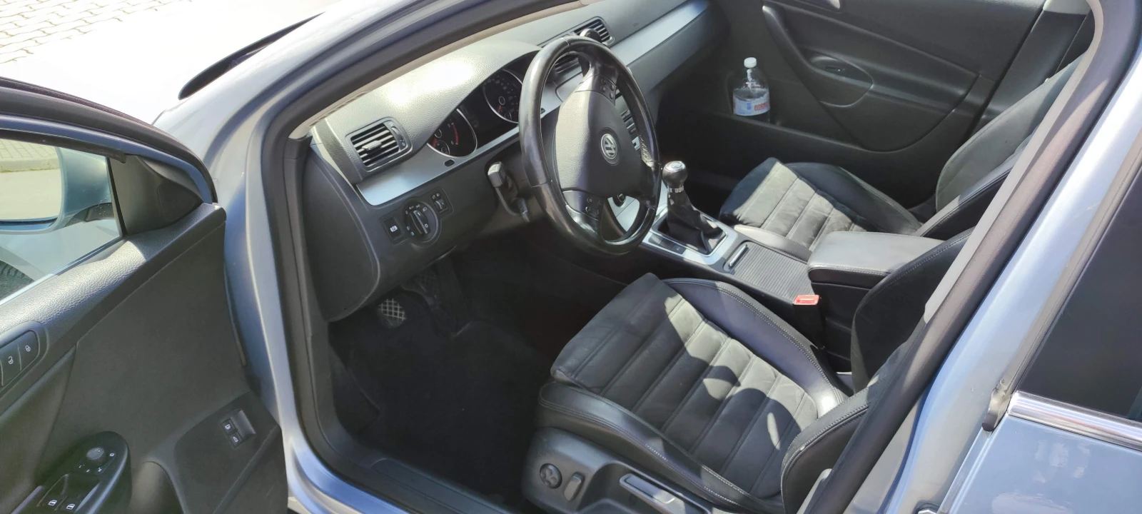 VW Passat 2.0TDI Commonrail/Highline HIGHLINE, снимка 10 - Автомобили и джипове - 54517767