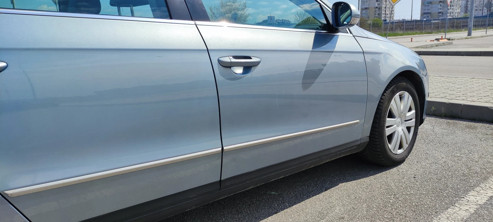 VW Passat 2.0TDI Commonrail/Highline HIGHLINE, снимка 6 - Автомобили и джипове - 54517767