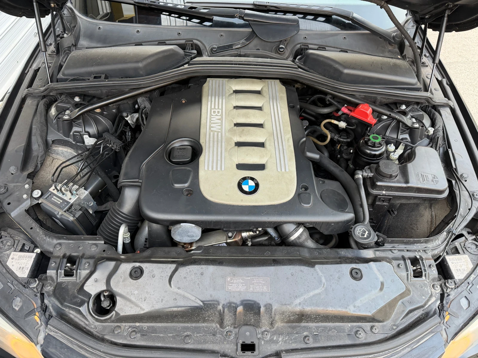 BMW 525, снимка 10 - Автомобили и джипове - 55138789