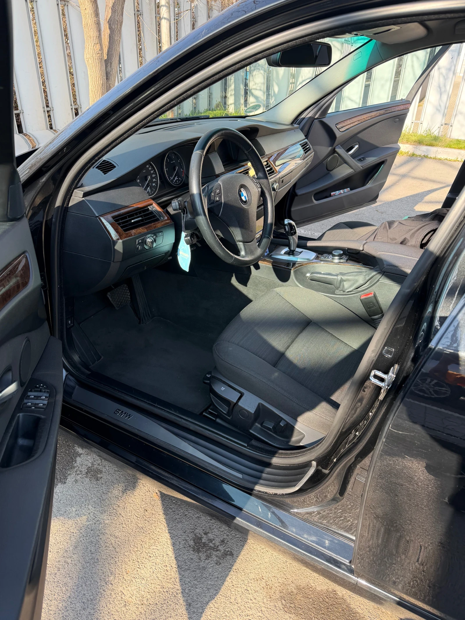 BMW 525, снимка 12 - Автомобили и джипове - 55138789