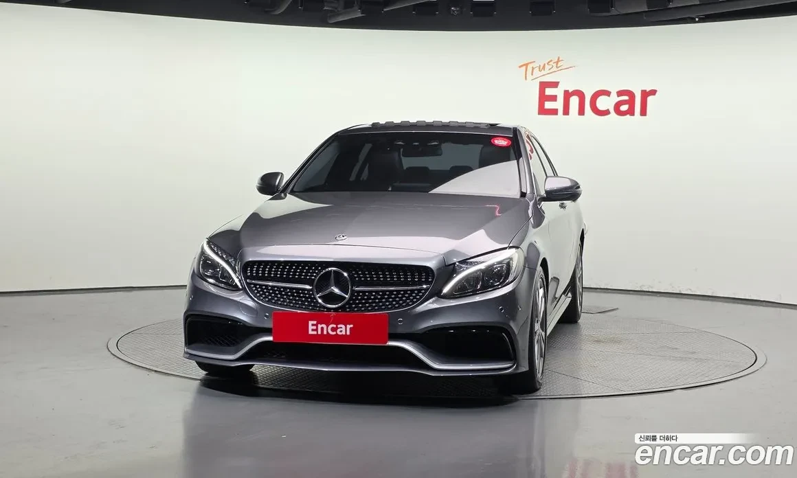 Mercedes-Benz C 220 4MATIC HEAD UP/AMG LINE/360CAM/PANORAMA, снимка 3 - Автомобили и джипове - 55143916