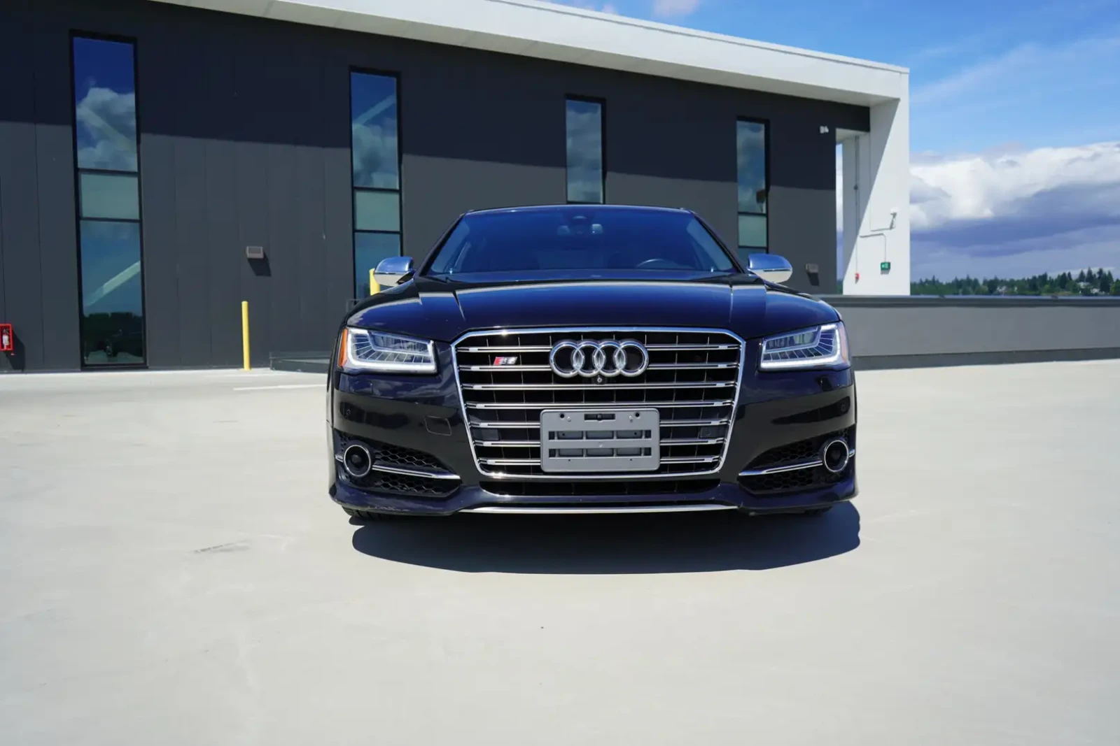 Audi S8 Bang&olufsen surround/ обдухване/ масажи/360 камер, снимка 2 - Автомобили и джипове - 55432612
