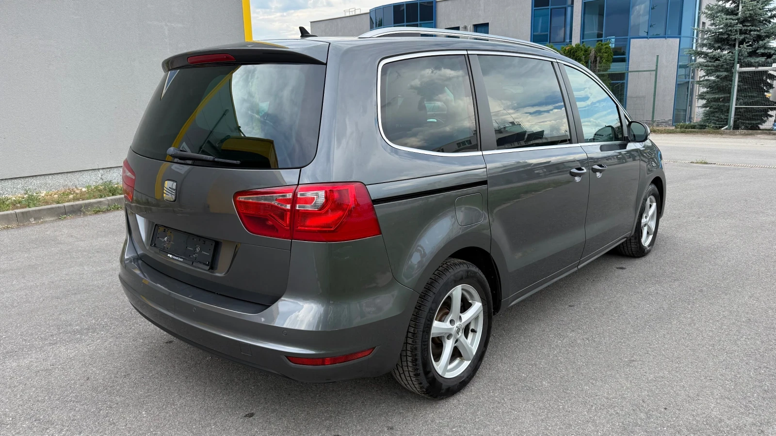 Seat Alhambra 1.4tsi 150�� 7����� | Mobile.bg � ����������� 5