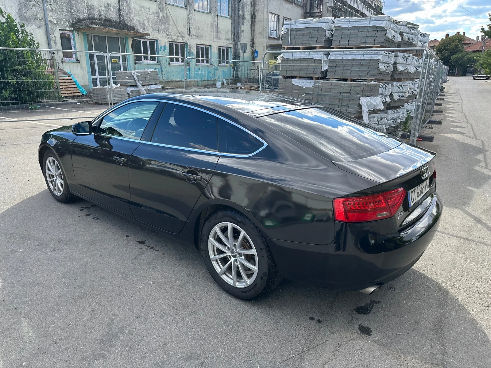 Audi A5 1.8 TFSI, снимка 2 - Автомобили и джипове - 56262139