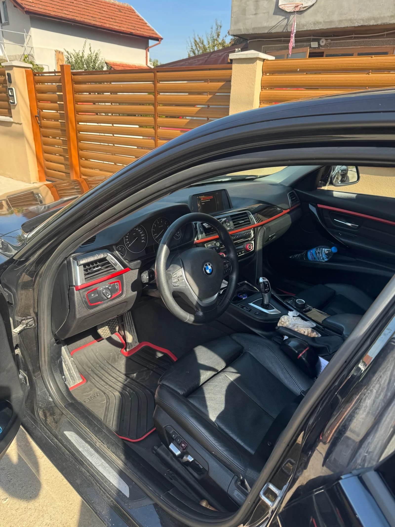 BMW 320, снимка 8 - Автомобили и джипове - 56440916