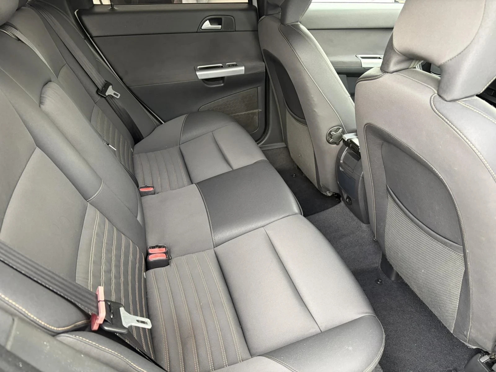 Volvo V50 D4 177к.с AUTOMATIC, снимка 13 - Автомобили и джипове - 56512487