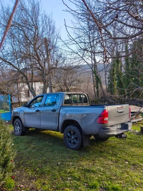 Toyota Hilux 4x4 15 000km , снимка 15