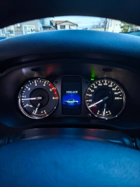 Toyota Hilux 4x4 15 000km , снимка 12