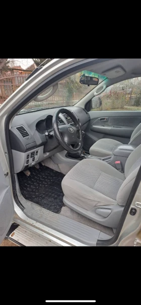 Обява за продажба на Toyota Hilux 2.5 d4-d ~28 500 лв. - изображение 8