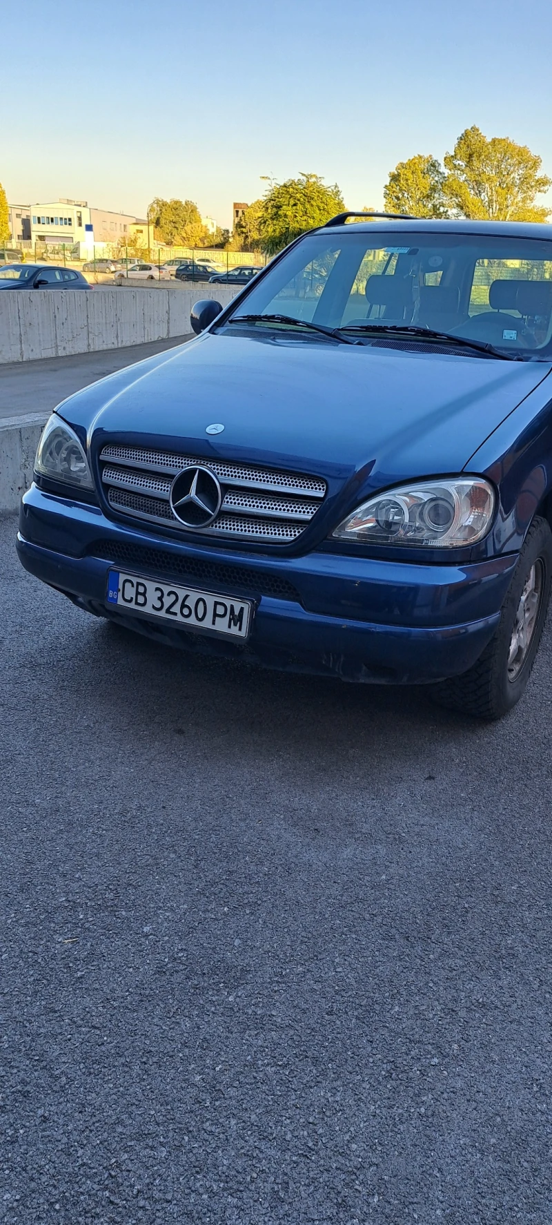 Mercedes-Benz ML 320, снимка 2 - Автомобили и джипове - 47883414