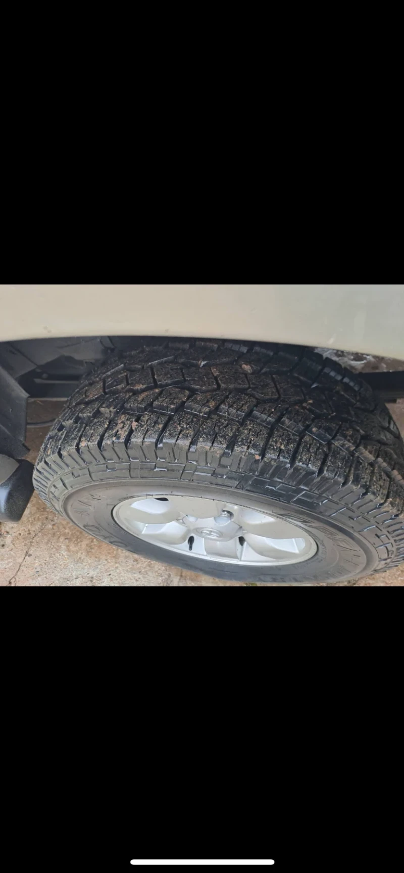 Toyota Hilux 2.5 d4-d, снимка 11 - Автомобили и джипове - 52437895