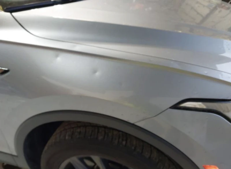 VW Tiguan 2.0T| SE| 4x4, снимка 8 - Автомобили и джипове - 52911037