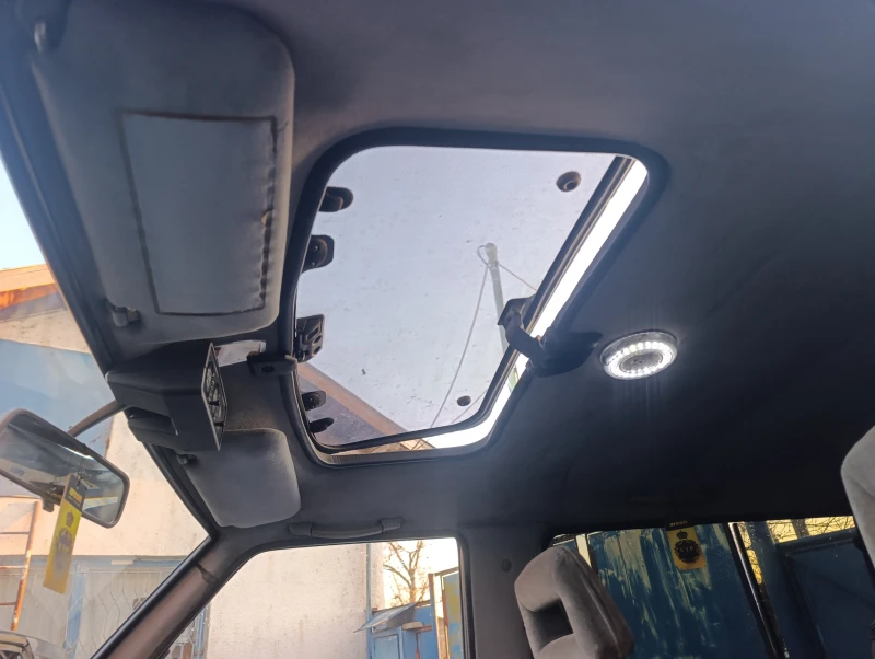 Nissan Patrol 2.8тд климатик , снимка 8 - Автомобили и джипове - 52795922