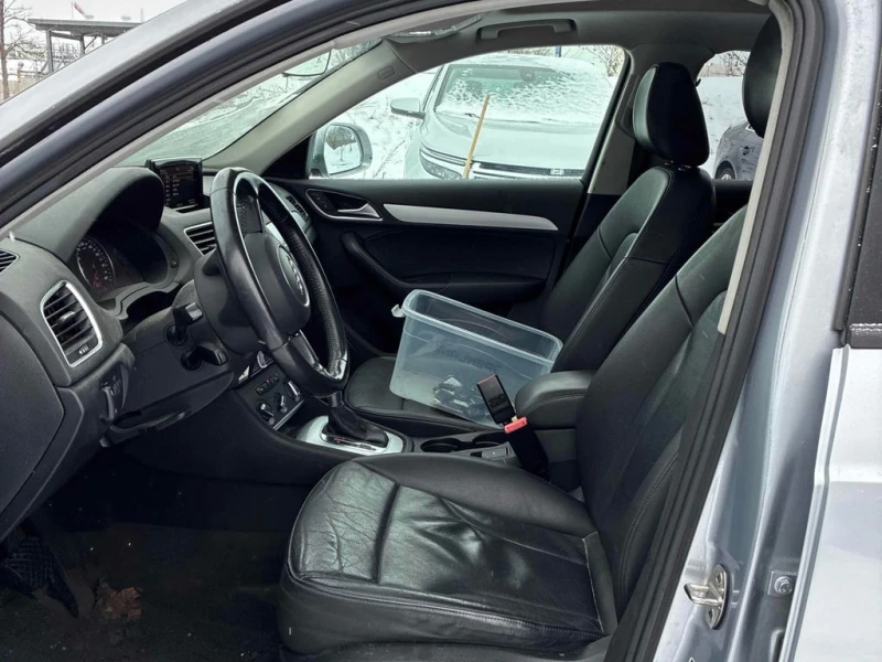 Audi Q3 * Komfort * * ЦЕНА ДО БЪЛГАРИЯ!!!* , снимка 12 - Автомобили и джипове - 53142725