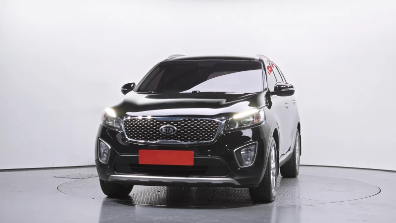 Kia Sorento 2.0 CRDI / АВТОМАТИК / СЕРВИЗНА ИСТОРИЯ !!!, снимка 3 - Автомобили и джипове - 53355961