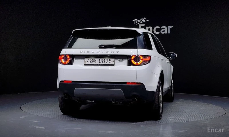 Land Rover Discovery Sport, снимка 4 - Автомобили и джипове - 53418247