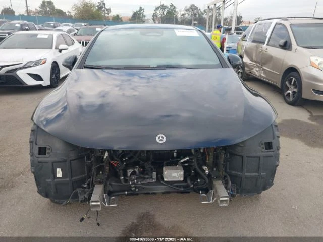 Mercedes-Benz EQE 500 4MATIC+ , снимка 12 - Автомобили и джипове - 54229470