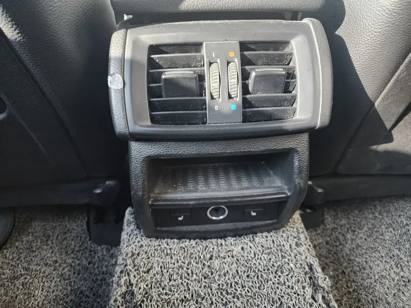 BMW X3 2.0d, снимка 9 - Автомобили и джипове - 54603117