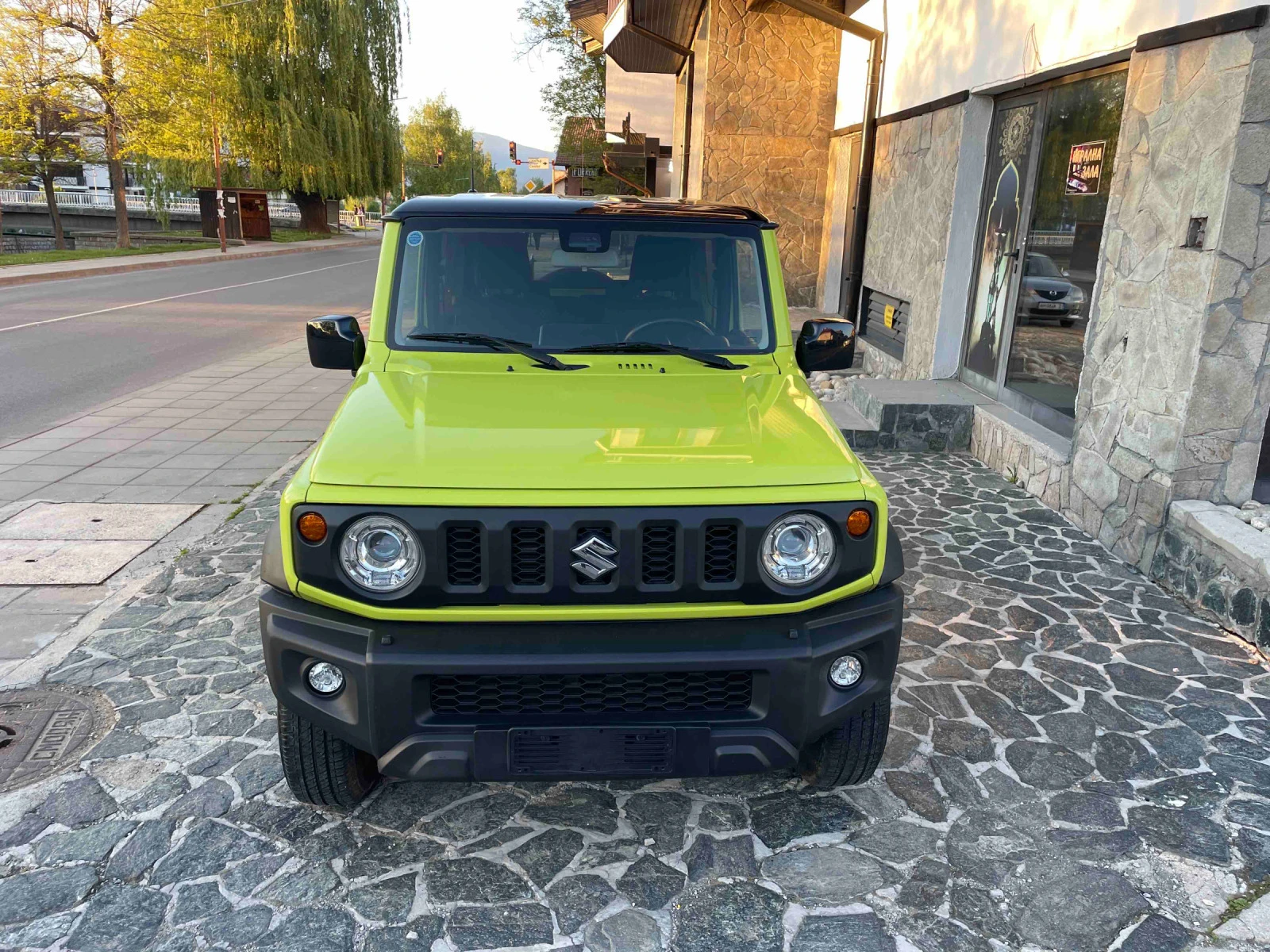 Suzuki Jimny 2020 1.5 ALLGRIP Comfort EVRO6 102 HP.  - изображение 2