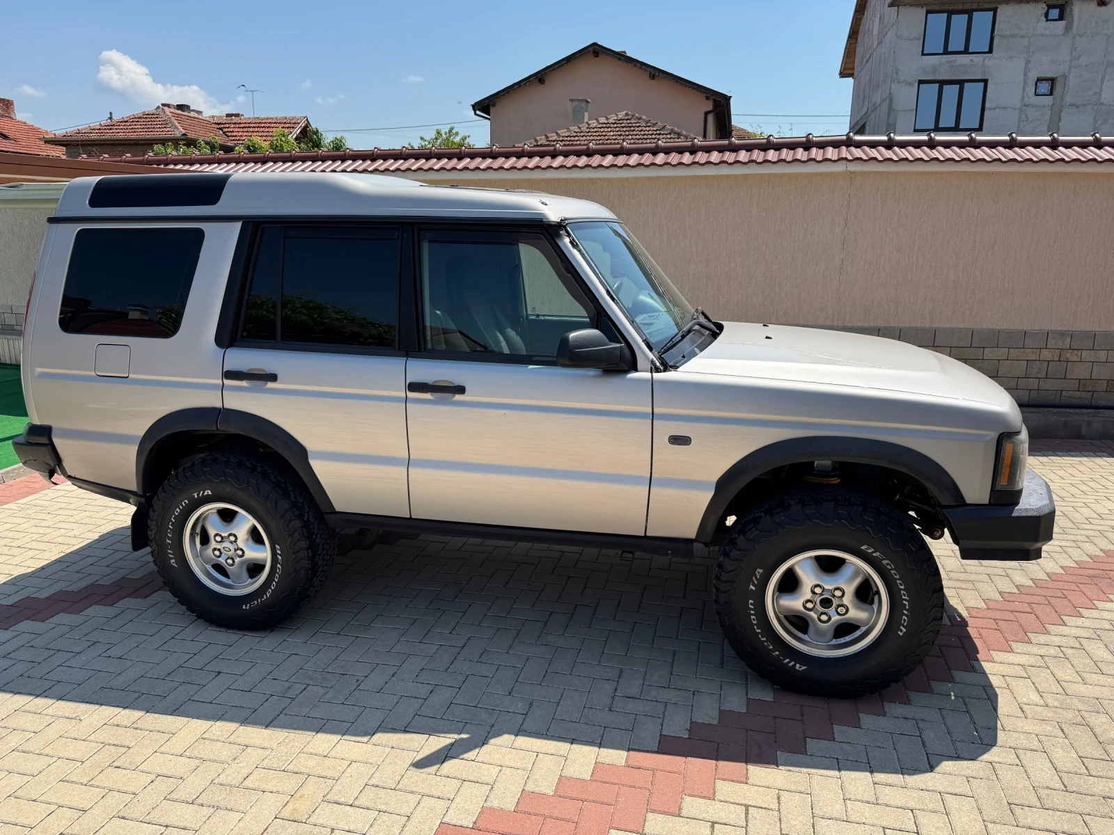Land Rover Discovery  - изображение 2