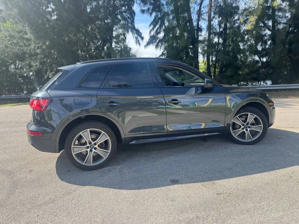 Audi Q5 * Premium Plus* HeadUp* АвтоКредит* (ЦЕНА ДО БГ) - изображение 5