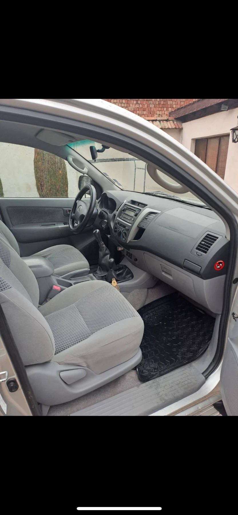 Toyota Hilux 2.5 d4-d - изображение 8