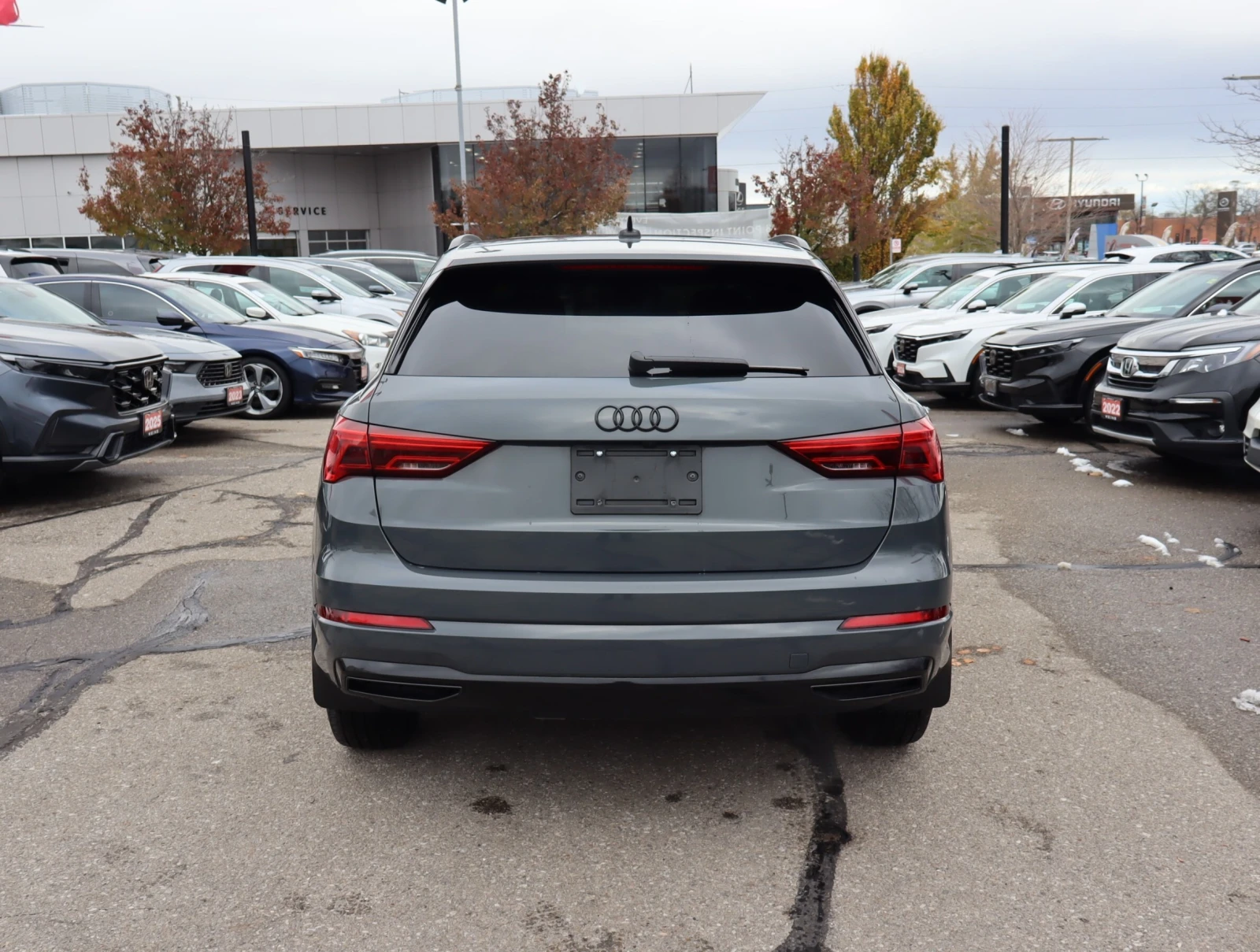 Audi Q3 S-LINE * PANO * QUATTRO * ПОДГРЕВ ВОЛАН * VIRTUAL - изображение 3