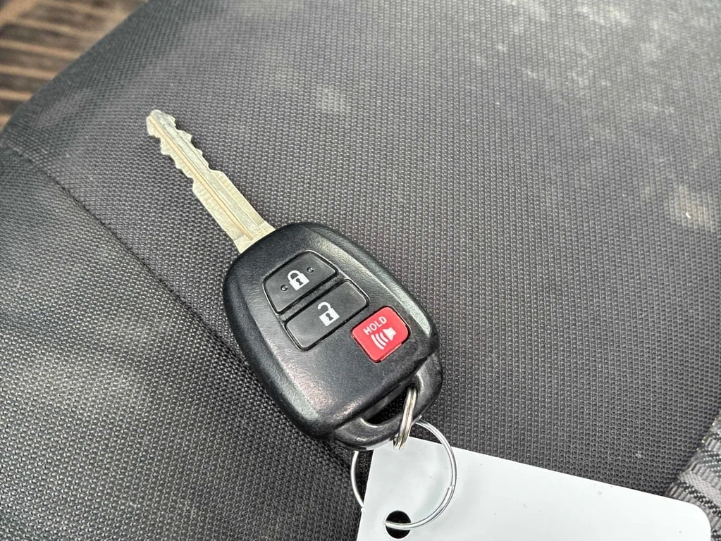 Toyota Tundra 2018 SR5 PLUS 5.7 * БЕЗ ПЪРВОНАЧАЛНА ВНОСКА*  - изображение 10