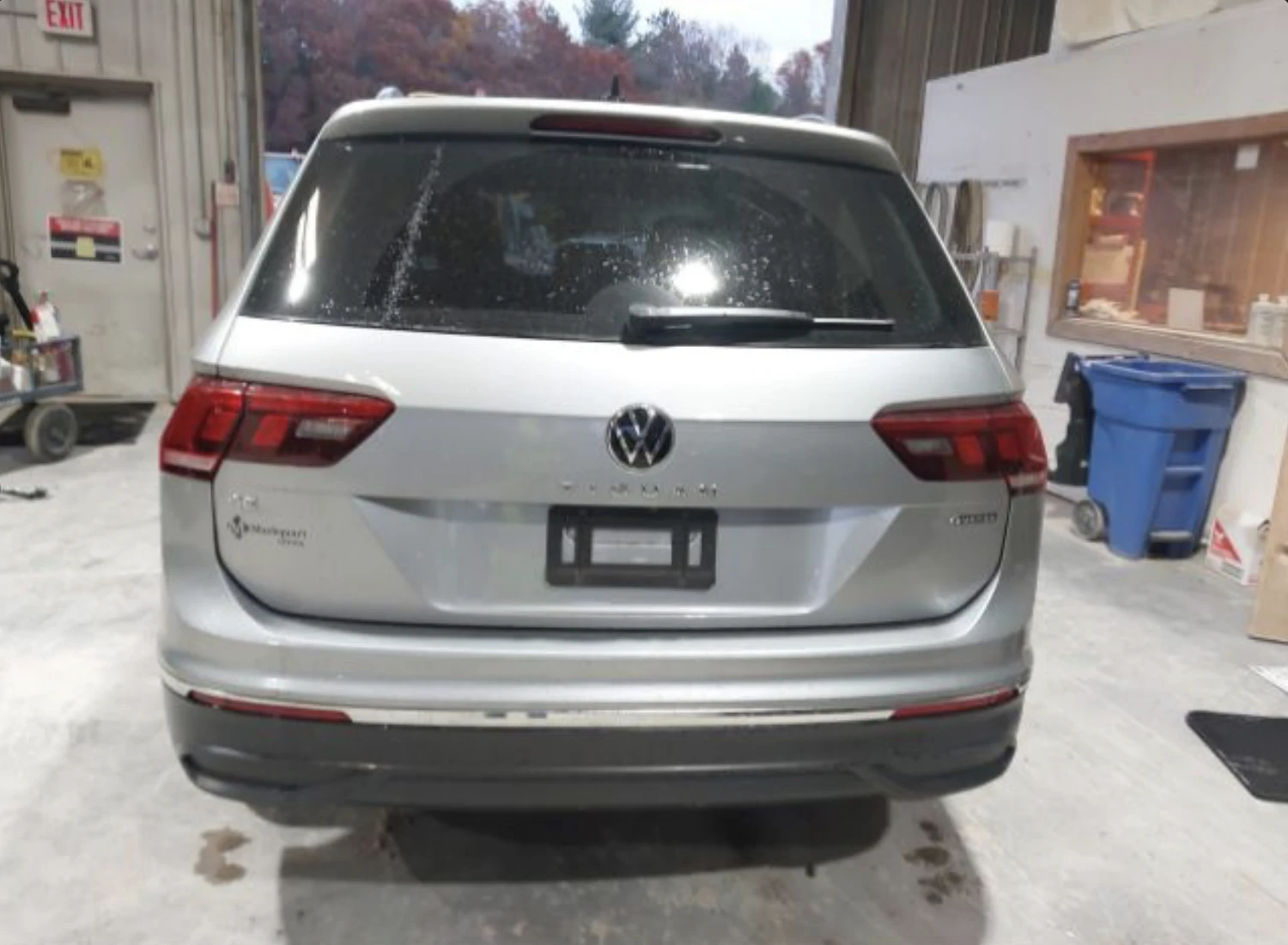 VW Tiguan 2.0T| SE| 4x4 | Mobile.bg   10