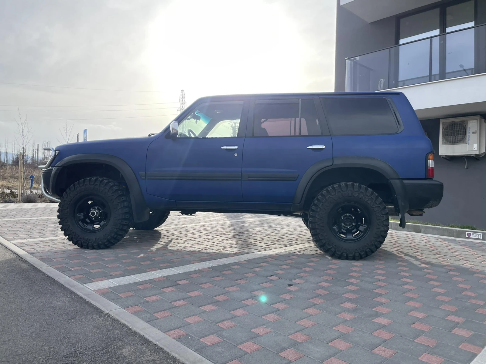 Nissan Patrol 4.5 Benzin - изображение 2