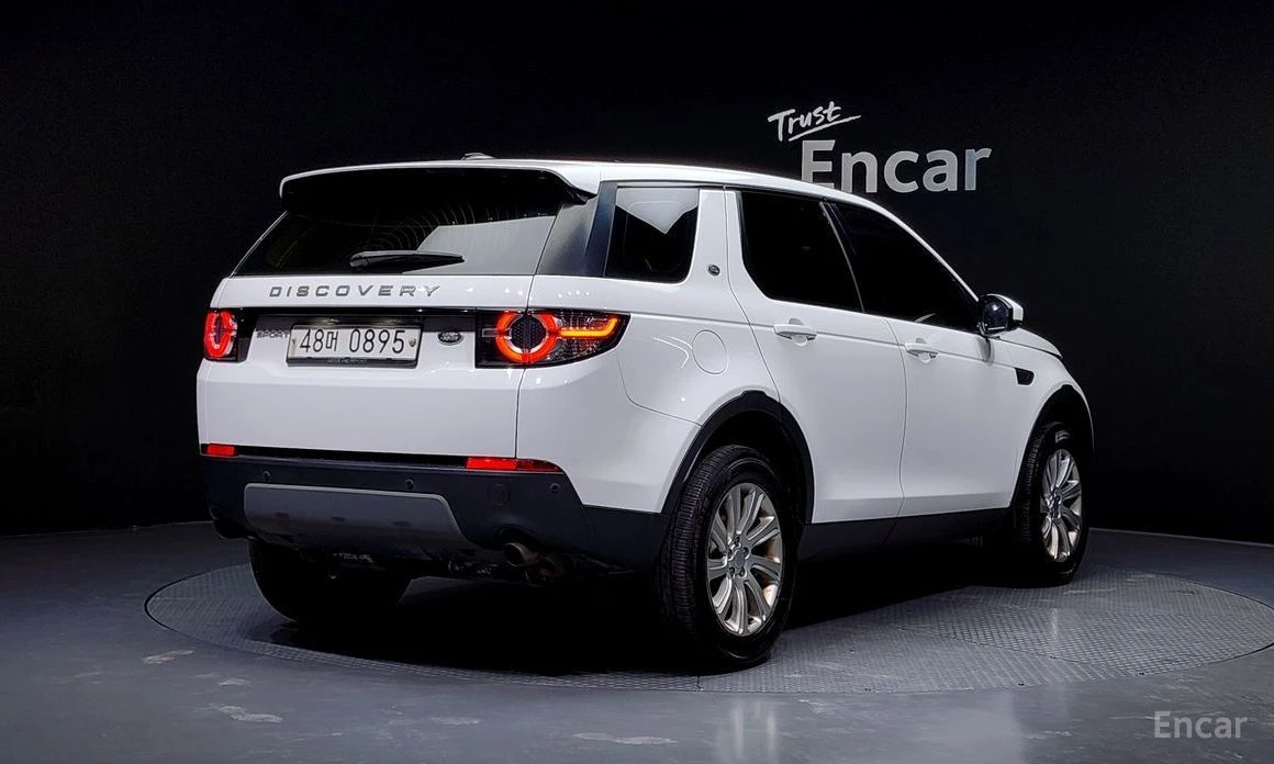 Land Rover Discovery Sport  - изображение 2
