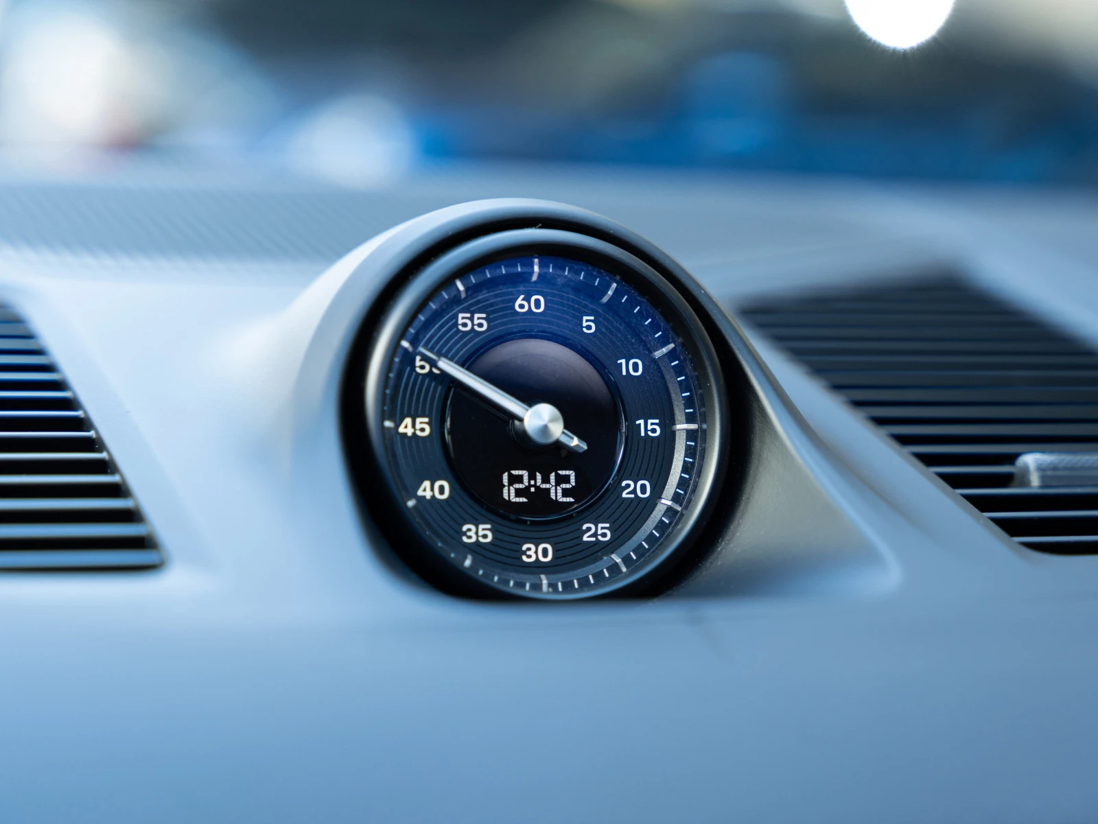 Porsche Cayenne S E-Hybrid , снимка 9 - Автомобили и джипове - 53814565