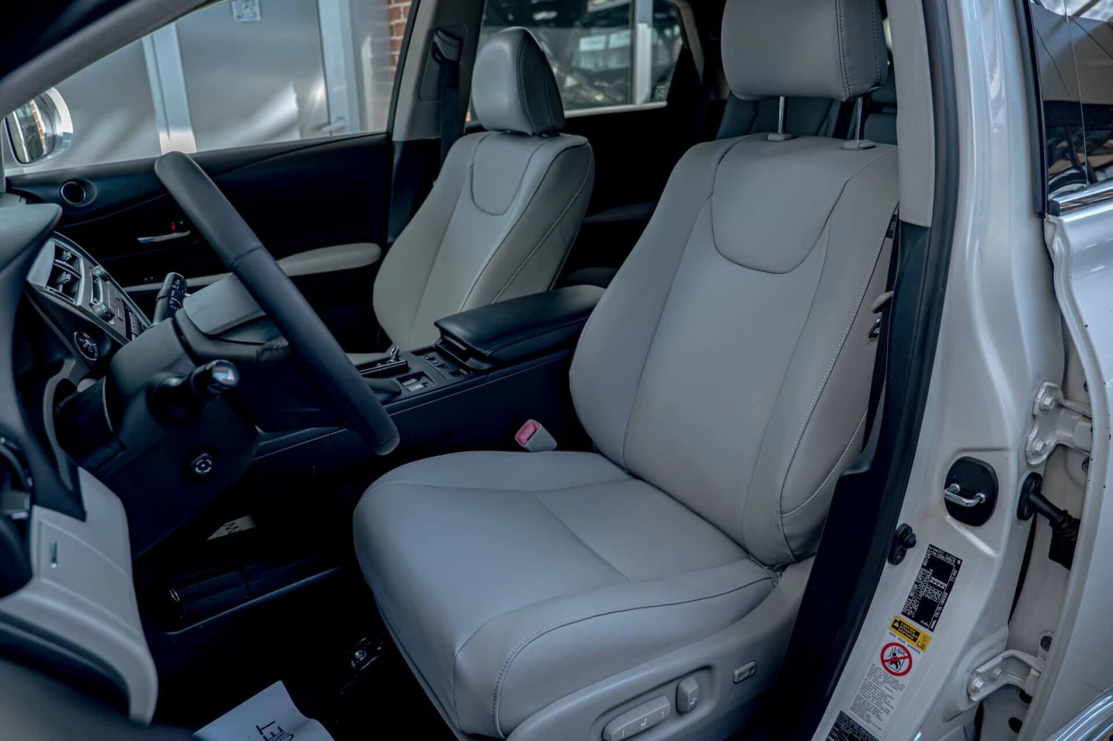 Lexus RX 450h Hybrid/Камера/Подгрев/Xenon/4x4, снимка 11 - Автомобили и джипове - 54141398