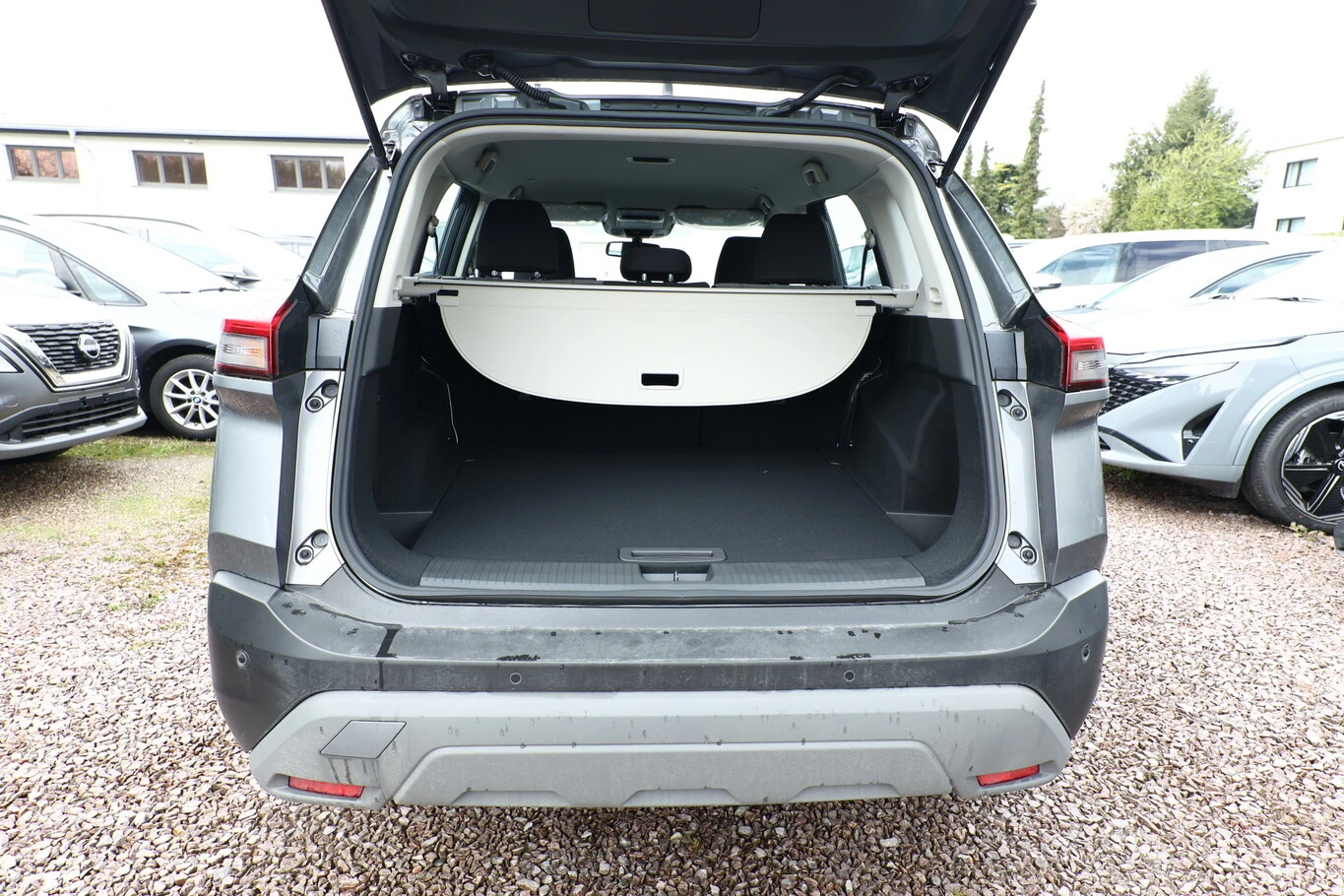 Nissan X-trail | Mobile.bg � ����������� 10