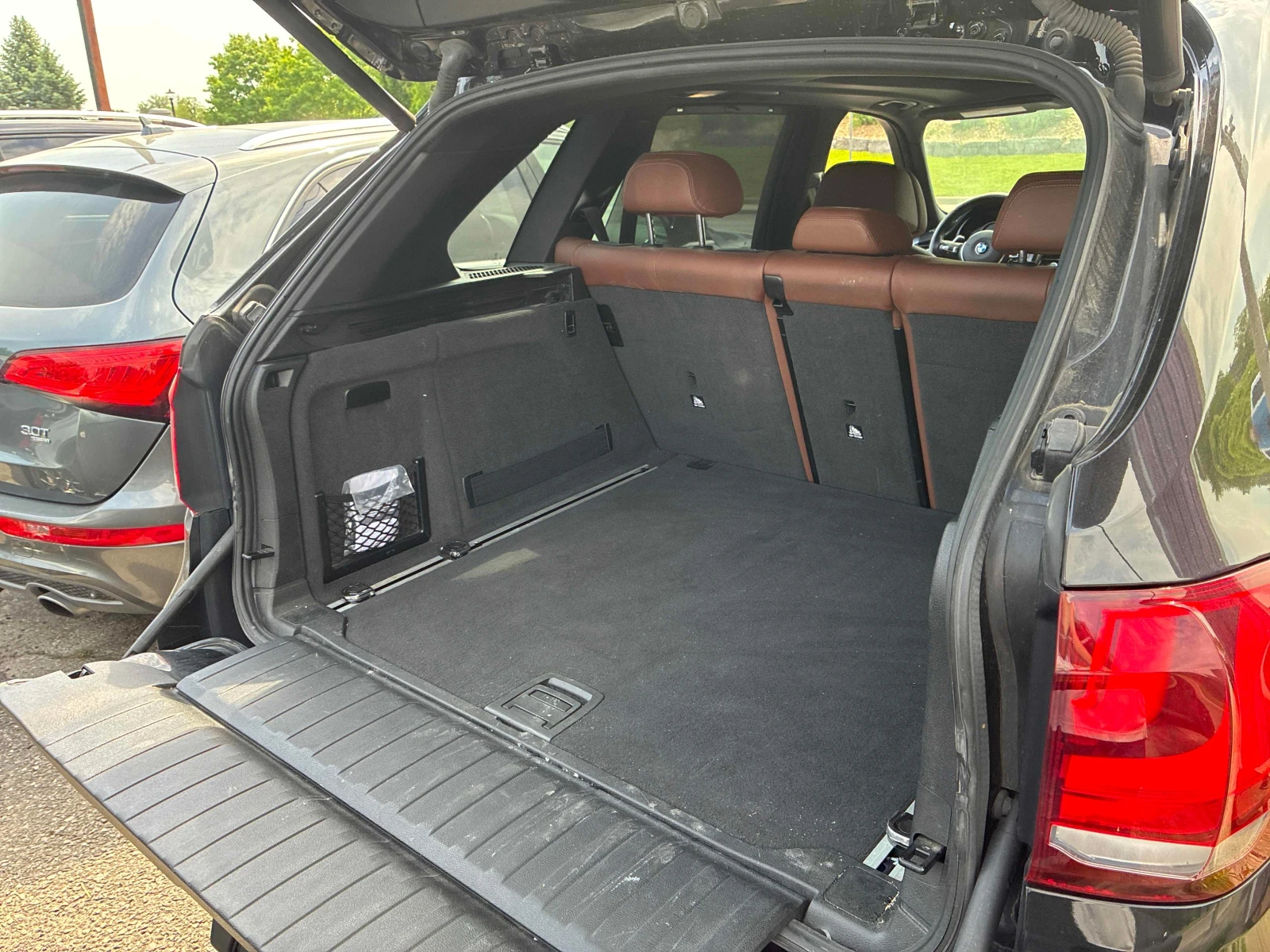 BMW X5 35i xDrive/M-Pack/Digital/H&K/Pano, снимка 5 - Автомобили и джипове - 54941135