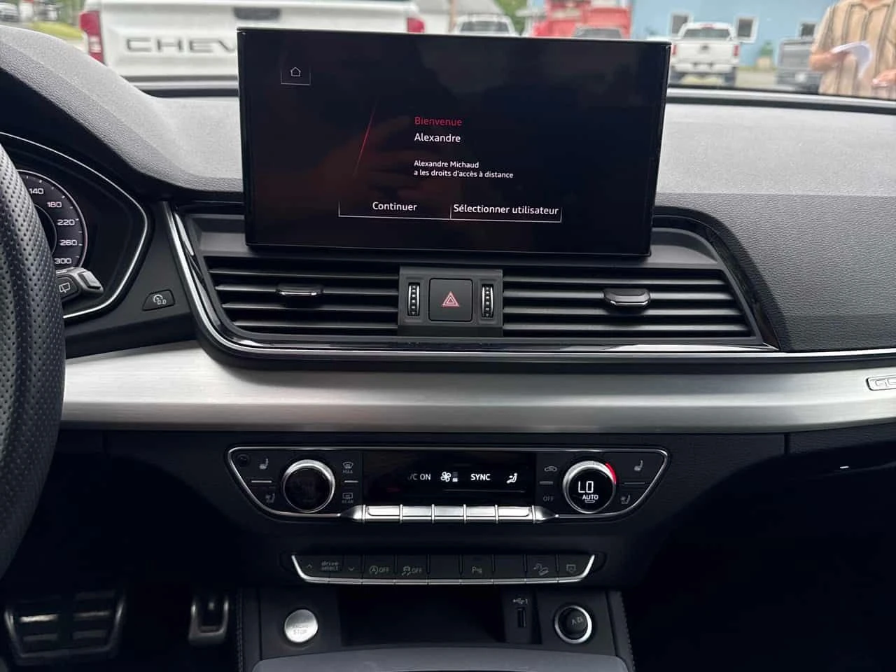 Audi Q5 Technik / 360 / DIS / MATRIX / B&O / АВТОКРЕДИТ , снимка 9 - Автомобили и джипове - 54978518