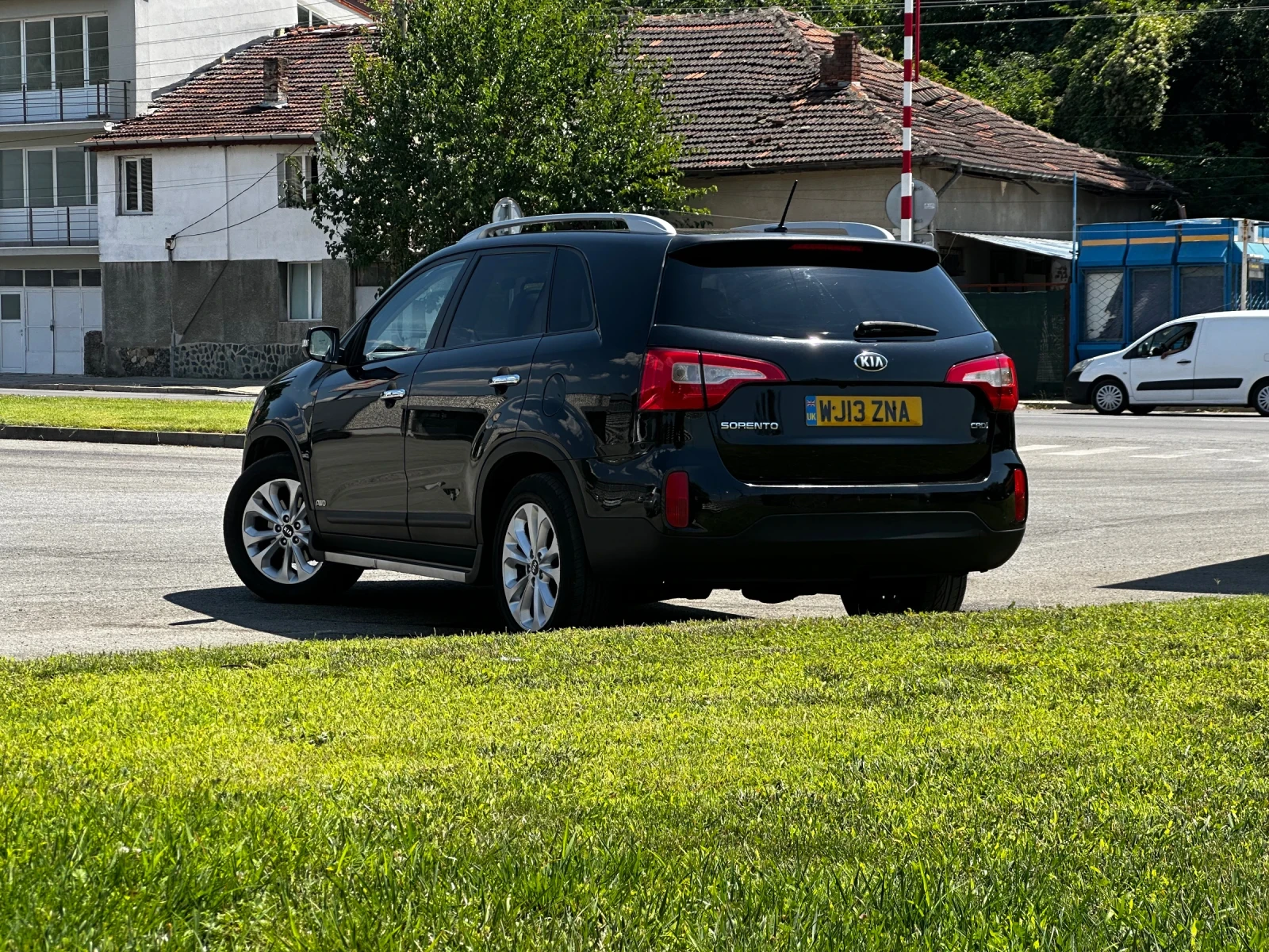 Kia Sorento 2.2 CRDI, снимка 2 - Автомобили и джипове - 55598372