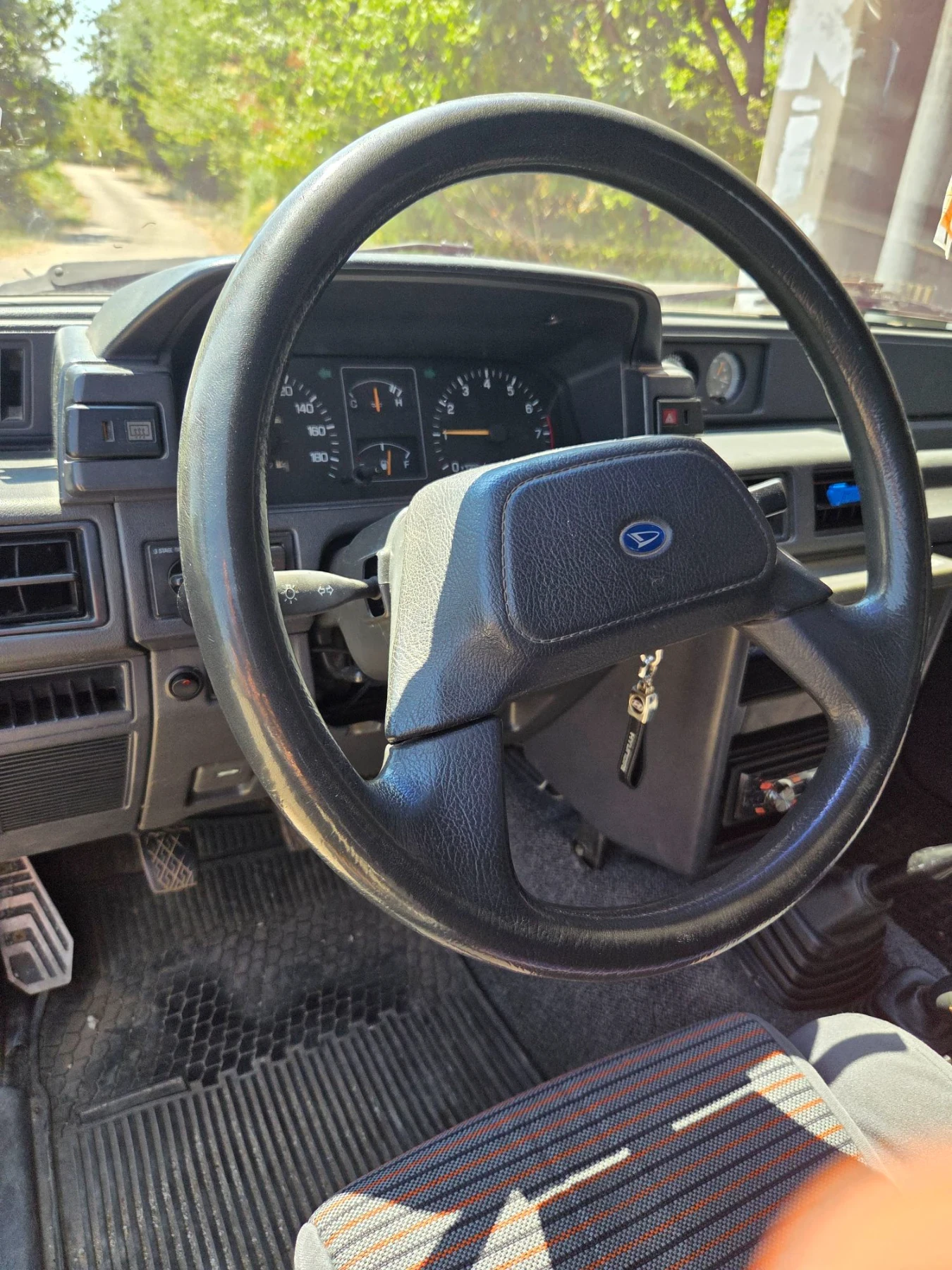 Daihatsu Feroza, снимка 11 - Автомобили и джипове - 55709471