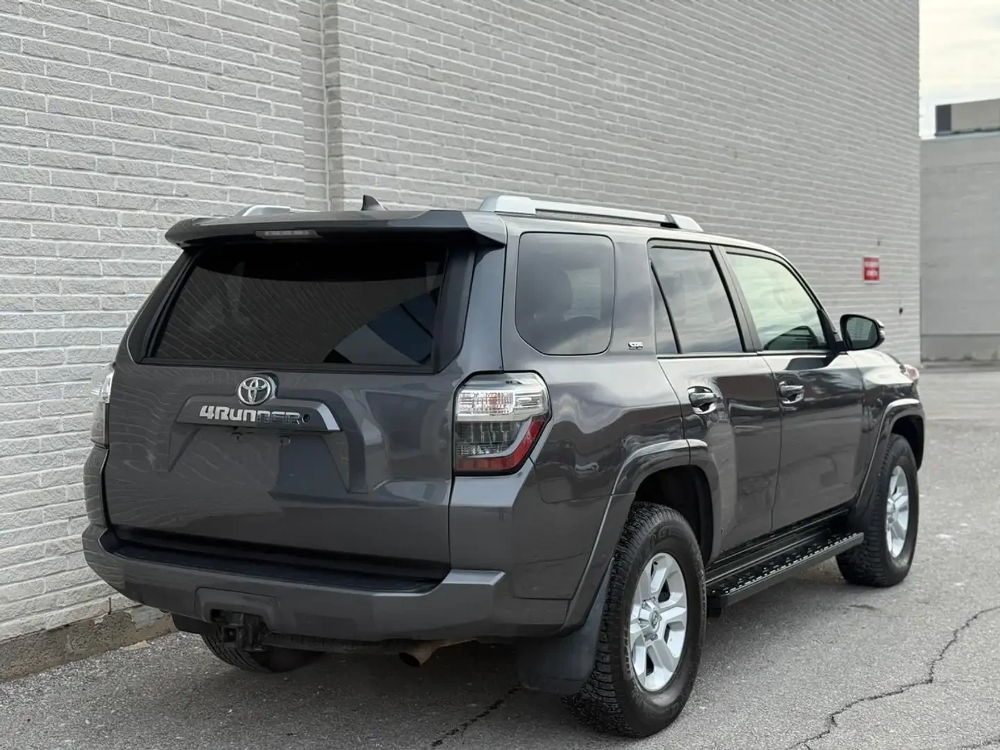 Toyota 4runner SR5, снимка 5 - Автомобили и джипове - 56208868
